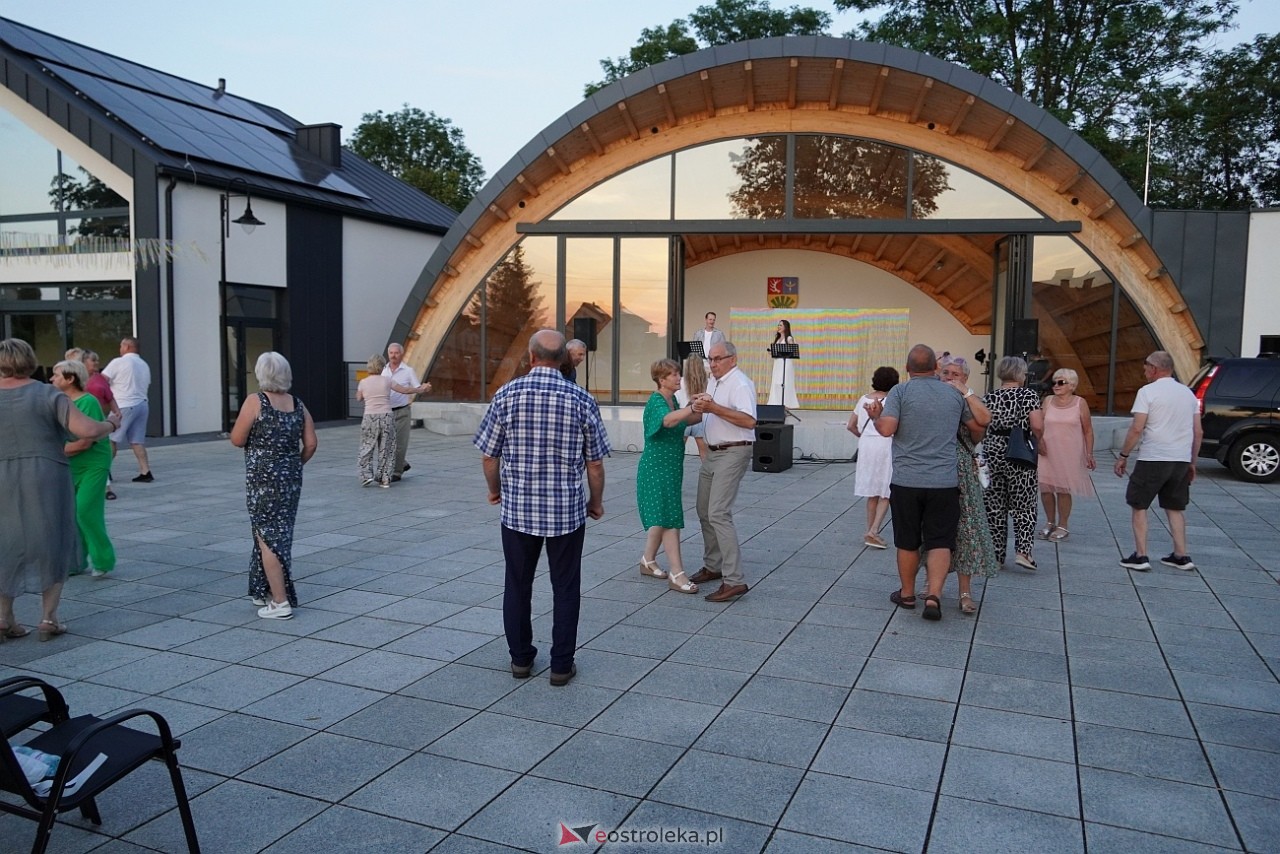 Potańcówka w Troszynie [15.08.2025] - zdjęcie #1 - eOstroleka.pl
