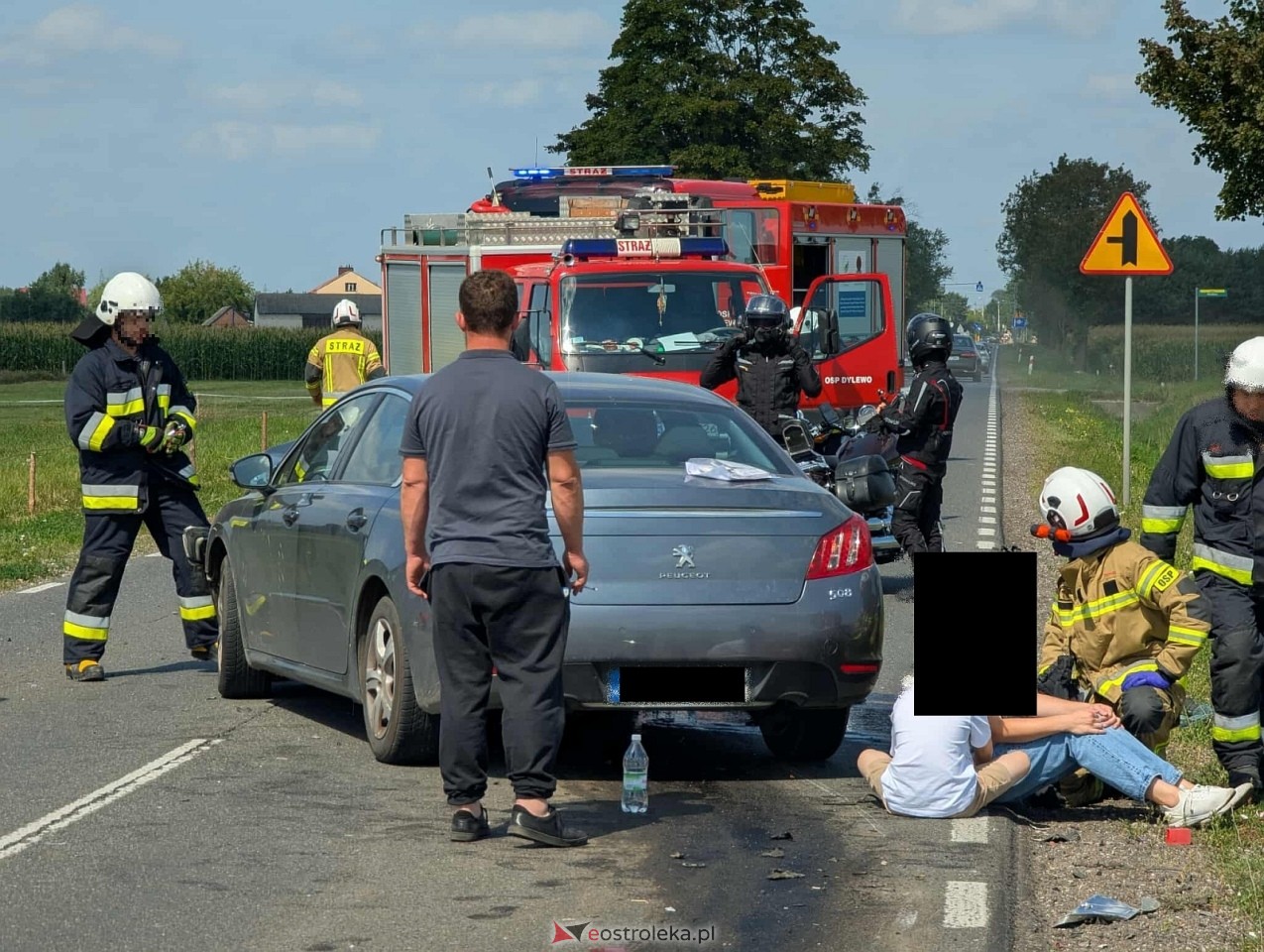 Wypadek na trasie Ostrołęka - Dylewo [16.08.2025] - zdjęcie #3 - eOstroleka.pl