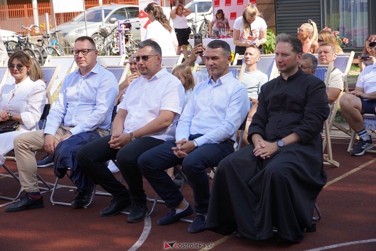 Swojskie granie z Łazowiankami - otwarcie Wiejskiego Pawilonu w Łazach [16.08.2025] - zdjęcie #59 - eOstroleka.pl