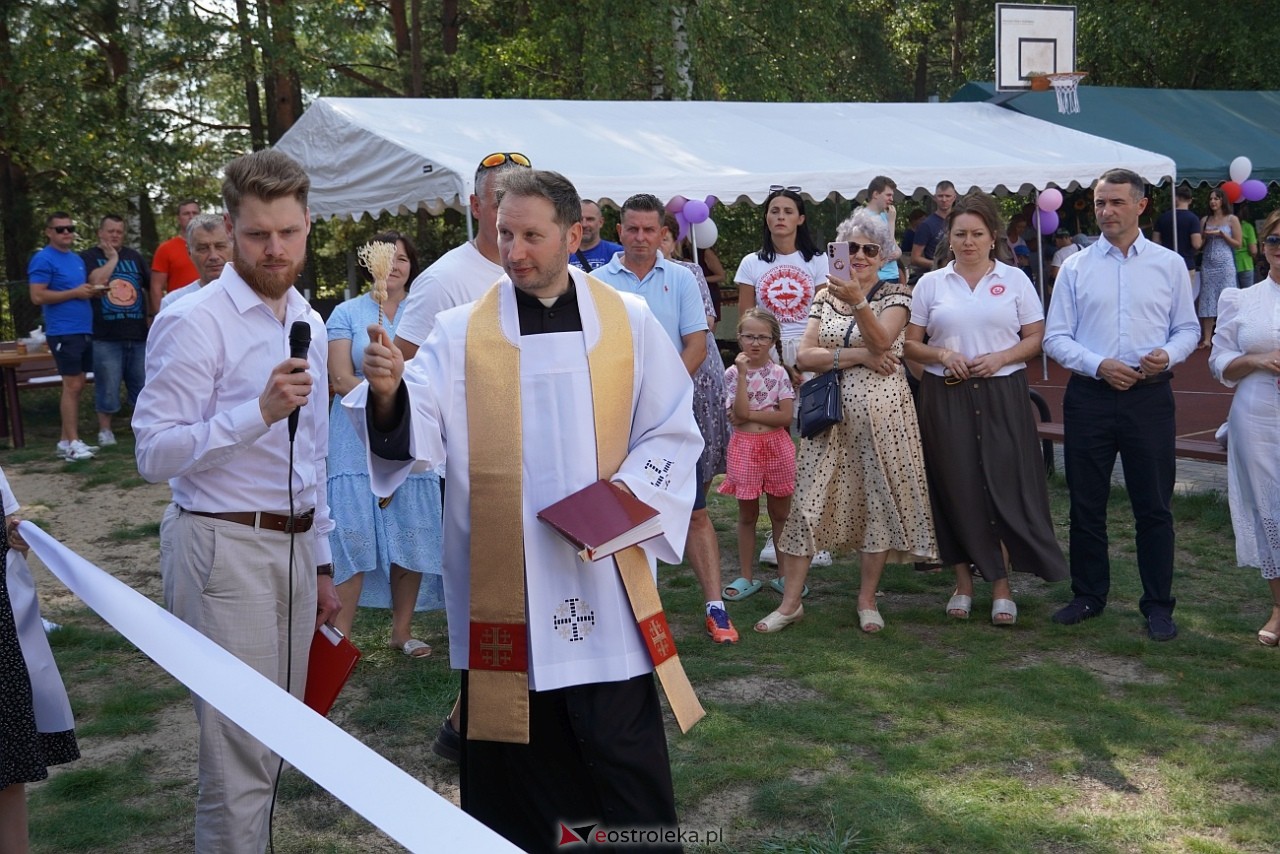 Swojskie granie z Łazowiankami - otwarcie Wiejskiego Pawilonu w Łazach [16.08.2025] - zdjęcie #23 - eOstroleka.pl