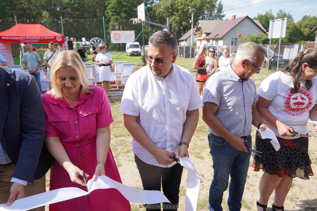 Swojskie granie z Łazowiankami - otwarcie Wiejskiego Pawilonu w Łazach [16.08.2025] - zdjęcie #17 - eOstroleka.pl