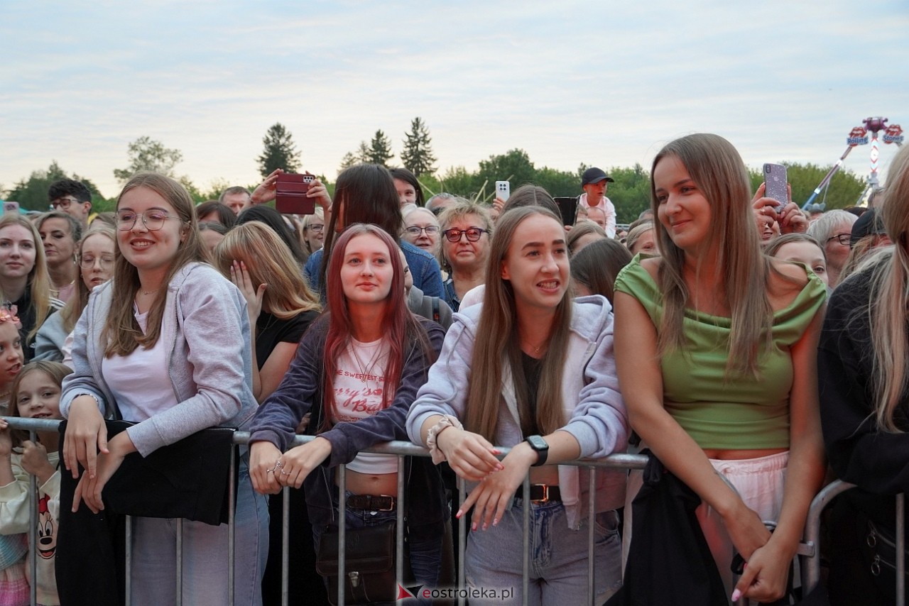 Jarmarki Czerwińskie: Czadoman, Oskar Cyms [17.08.2025] - zdjęcie #157 - eOstroleka.pl