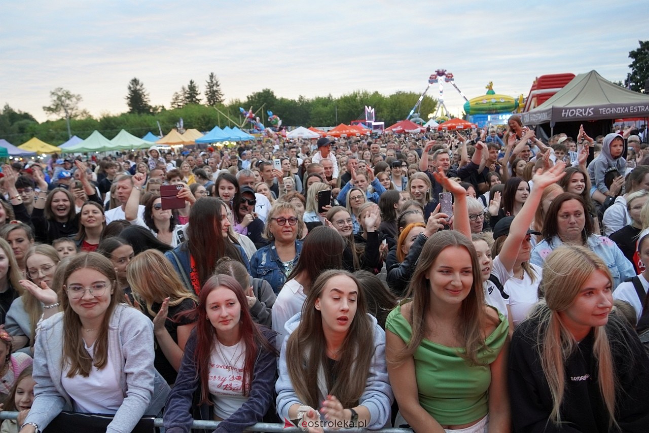 Jarmarki Czerwińskie: Czadoman, Oskar Cyms [17.08.2025] - zdjęcie #154 - eOstroleka.pl