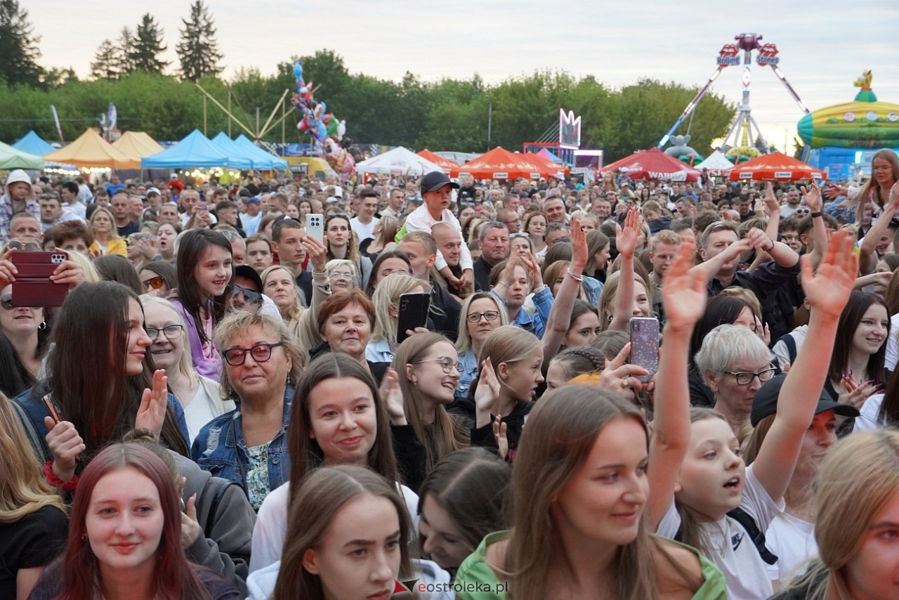 Jarmarki Czerwińskie: Czadoman, Oskar Cyms [17.08.2025] - zdjęcie #153 - eOstroleka.pl