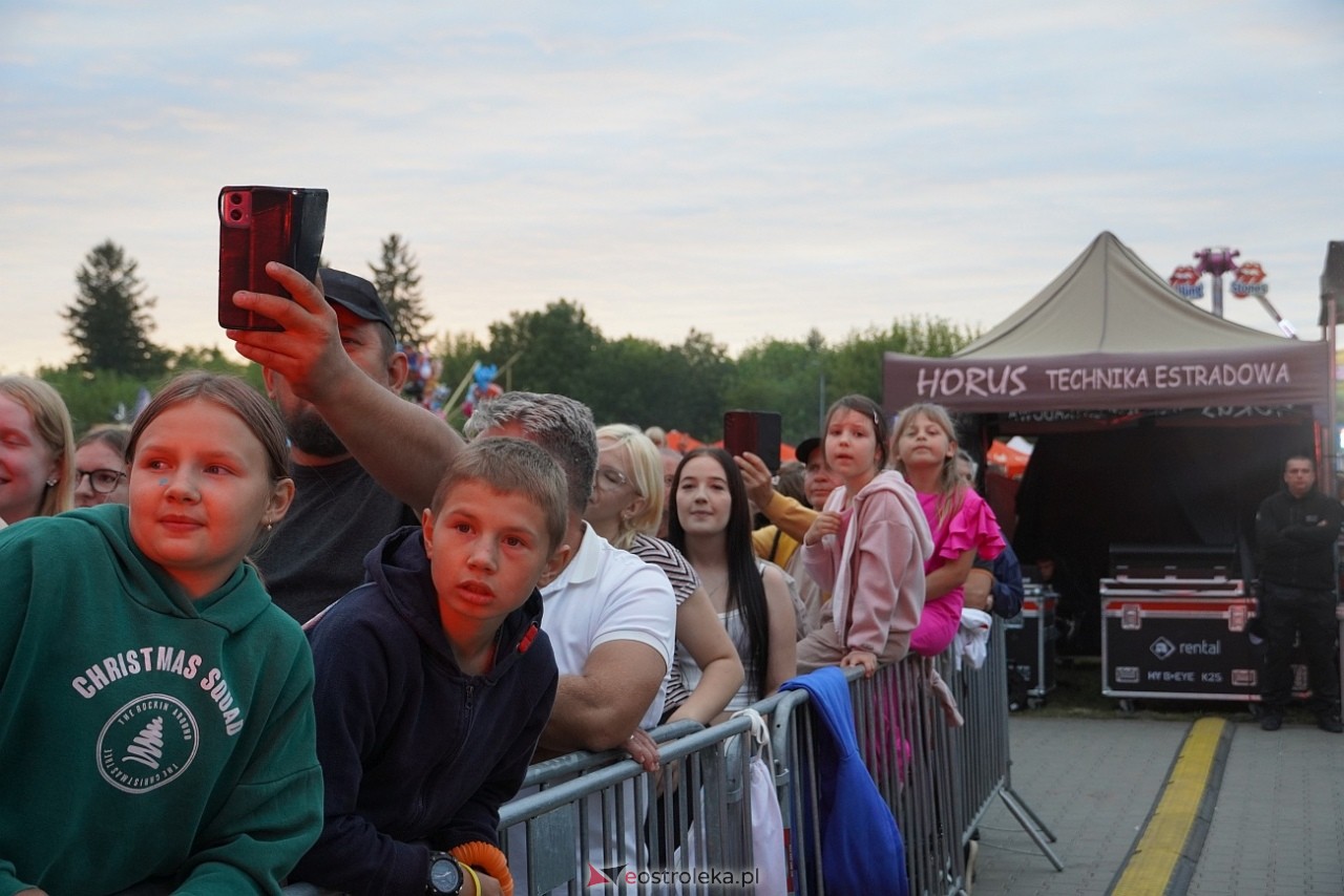 Jarmarki Czerwińskie: Czadoman, Oskar Cyms [17.08.2025] - zdjęcie #142 - eOstroleka.pl