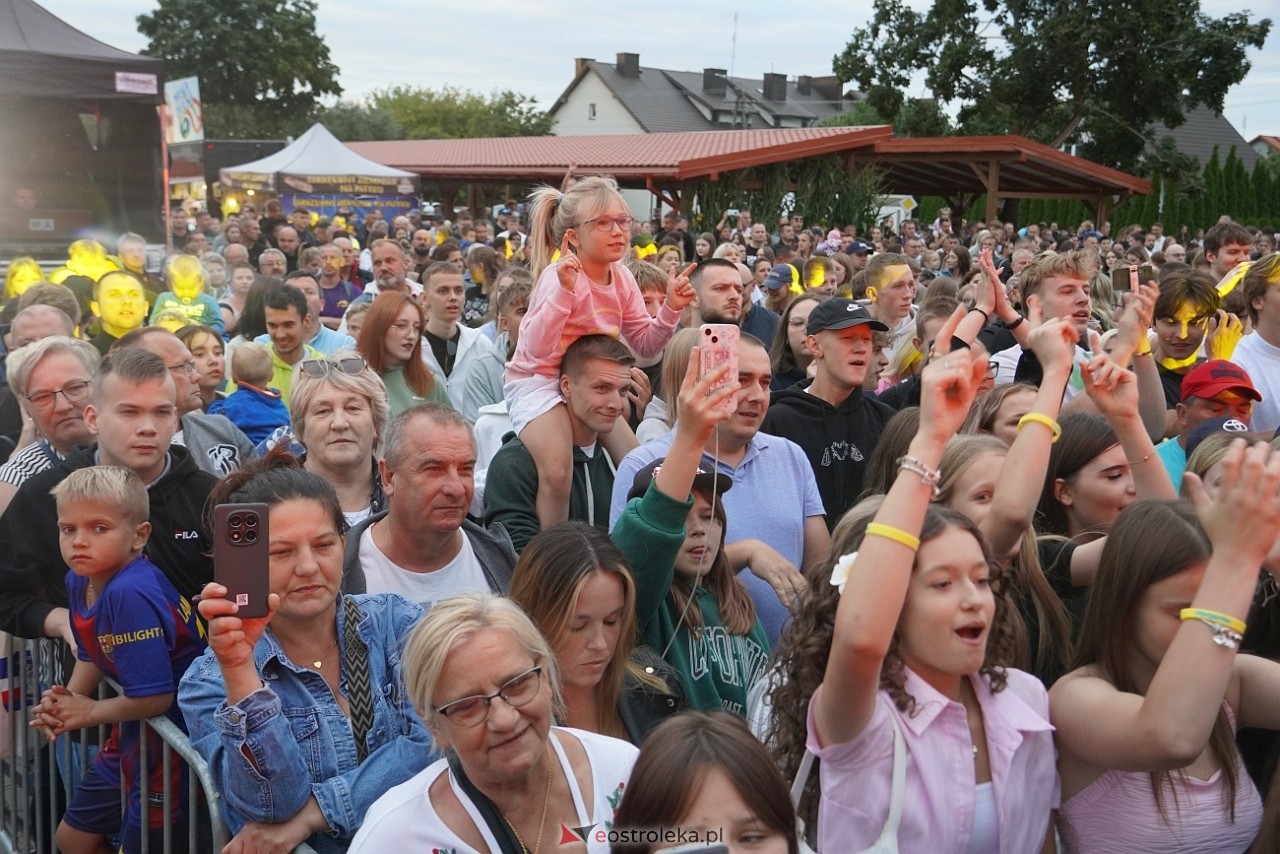 Jarmarki Czerwińskie: Czadoman, Oskar Cyms [17.08.2025] - zdjęcie #139 - eOstroleka.pl