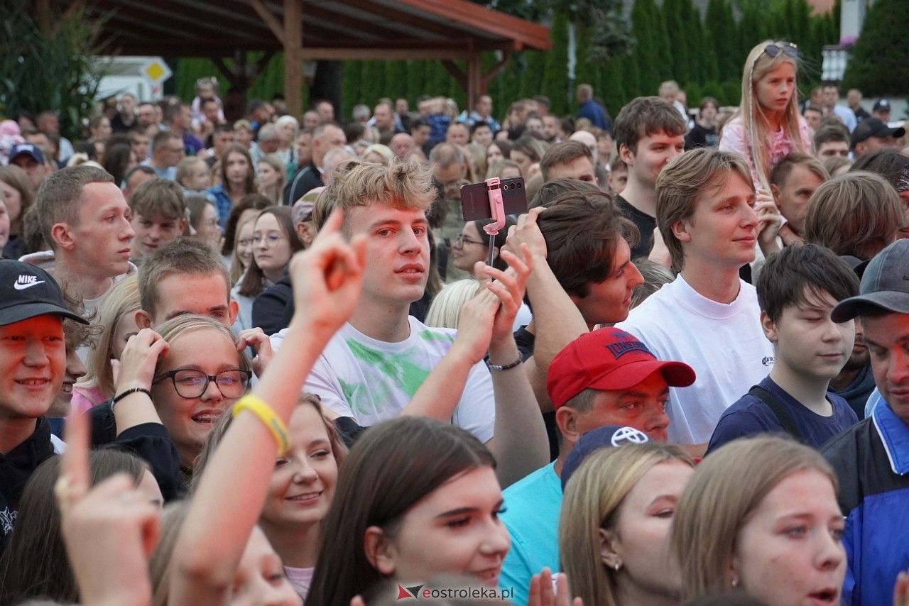 Jarmarki Czerwińskie: Czadoman, Oskar Cyms [17.08.2025] - zdjęcie #138 - eOstroleka.pl