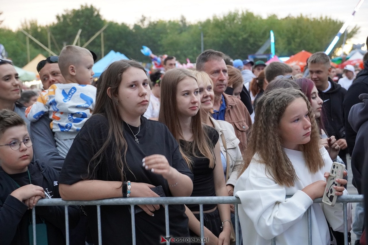 Jarmarki Czerwińskie: Czadoman, Oskar Cyms [17.08.2025] - zdjęcie #127 - eOstroleka.pl