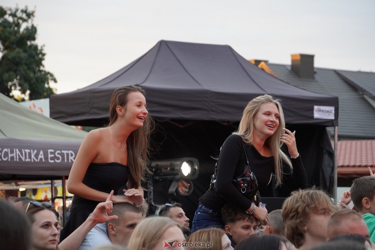 Jarmarki Czerwińskie: Czadoman, Oskar Cyms [17.08.2025] - zdjęcie #107 - eOstroleka.pl
