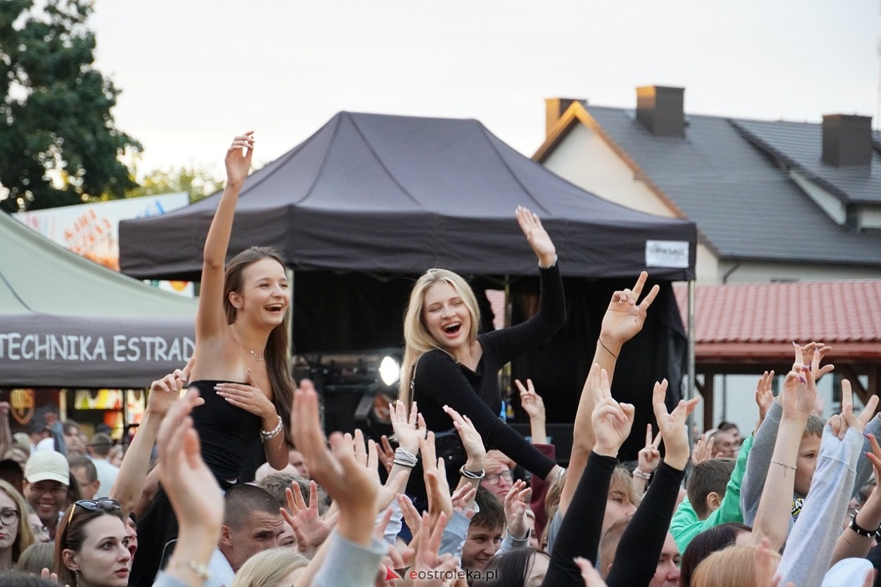Jarmarki Czerwińskie: Czadoman, Oskar Cyms [17.08.2025] - zdjęcie #101 - eOstroleka.pl