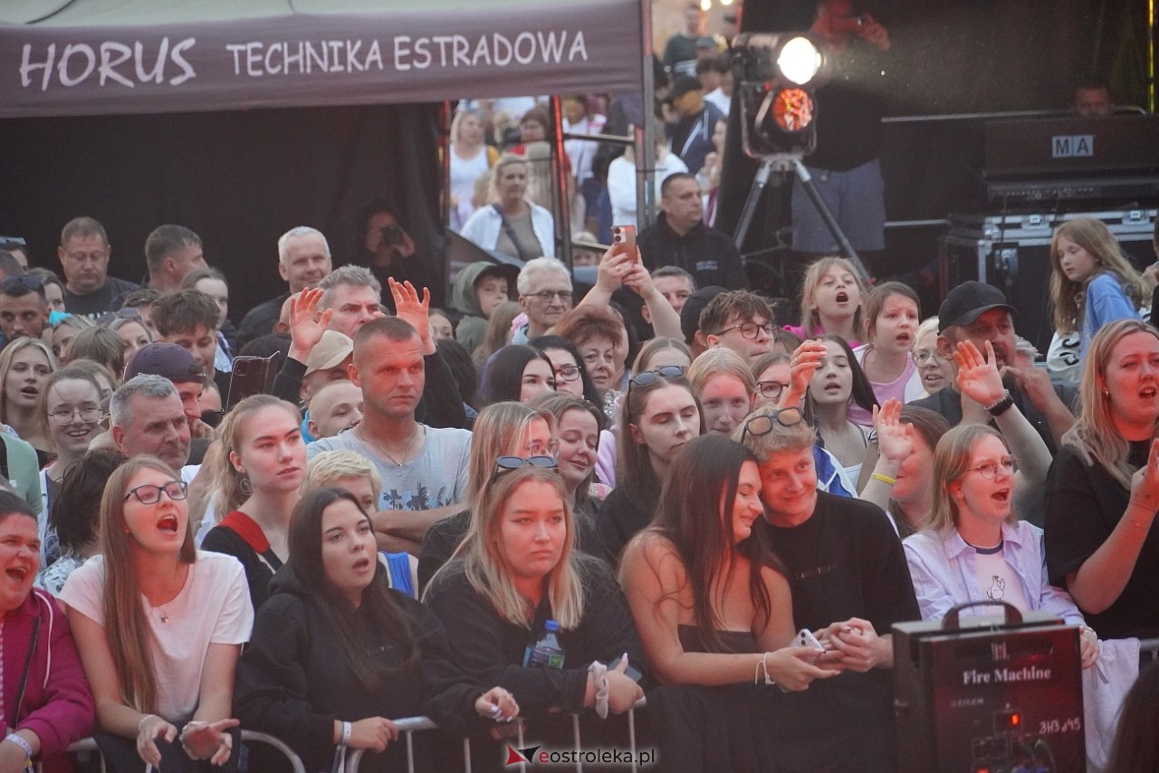 Jarmarki Czerwińskie: Czadoman, Oskar Cyms [17.08.2025] - zdjęcie #81 - eOstroleka.pl