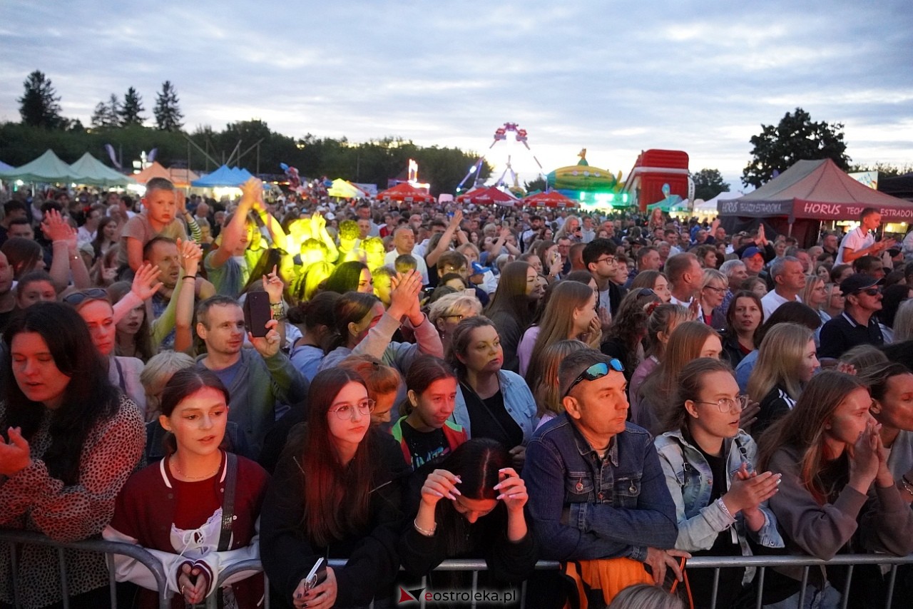 Jarmarki Czerwińskie: Czadoman, Oskar Cyms [17.08.2025] - zdjęcie #96 - eOstroleka.pl