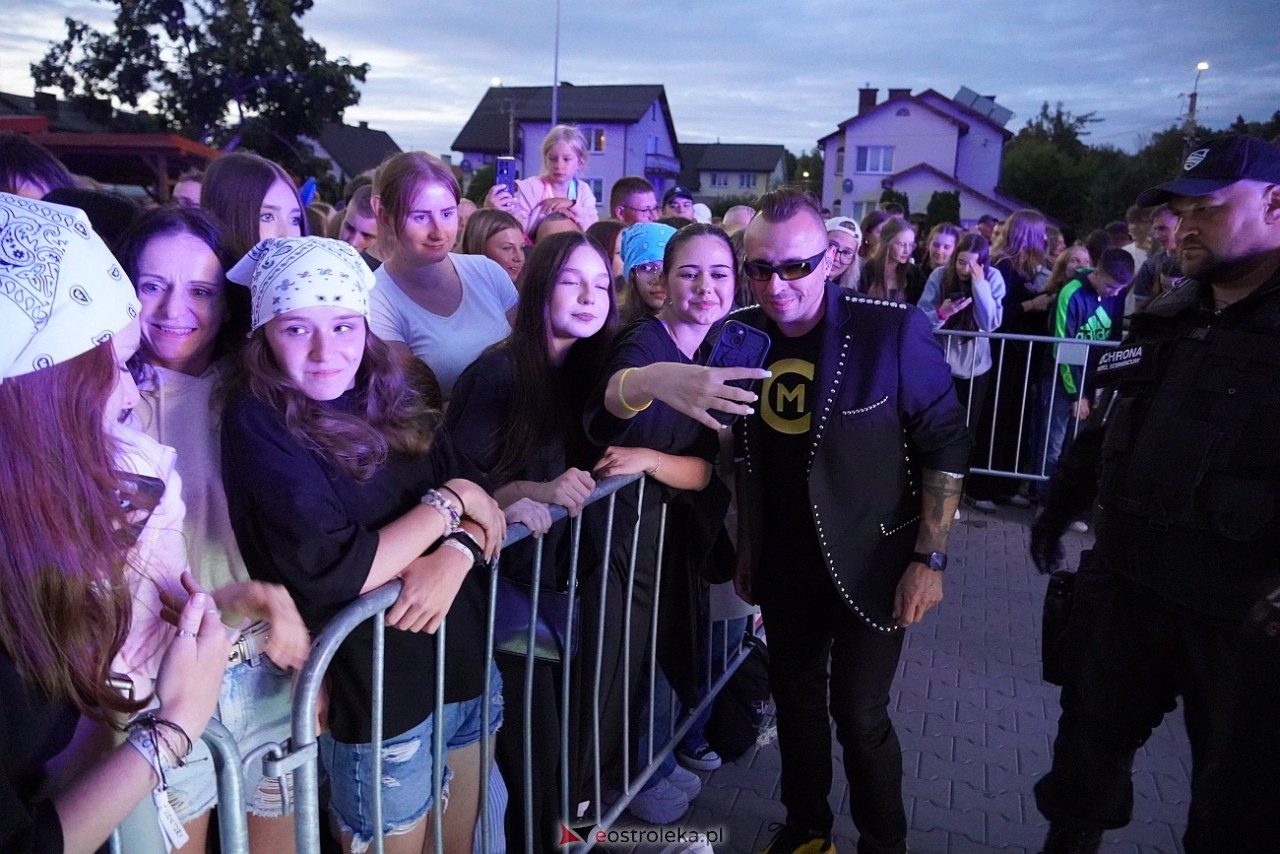 Jarmarki Czerwińskie: Czadoman, Oskar Cyms [17.08.2025] - zdjęcie #66 - eOstroleka.pl