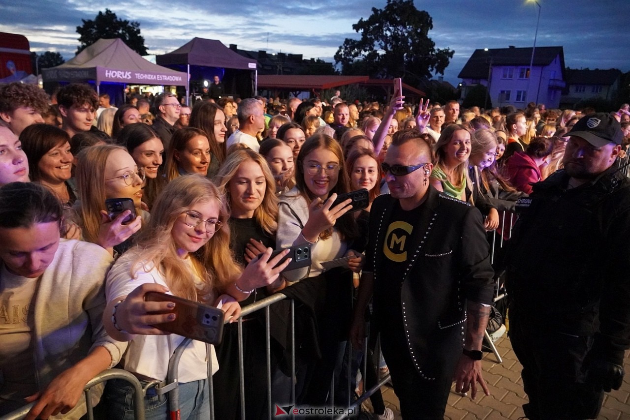 Jarmarki Czerwińskie: Czadoman, Oskar Cyms [17.08.2025] - zdjęcie #63 - eOstroleka.pl