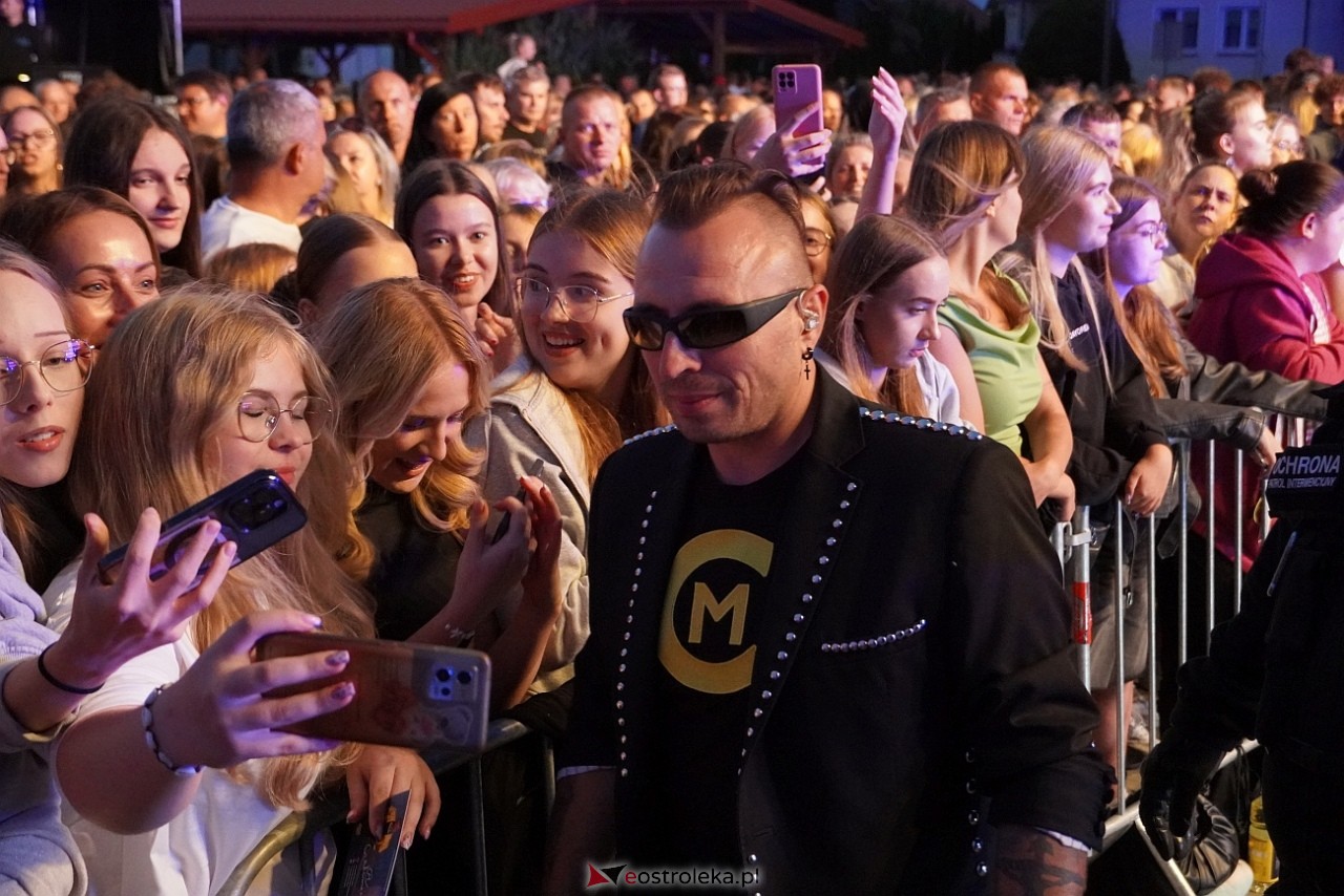 Jarmarki Czerwińskie: Czadoman, Oskar Cyms [17.08.2025] - zdjęcie #61 - eOstroleka.pl