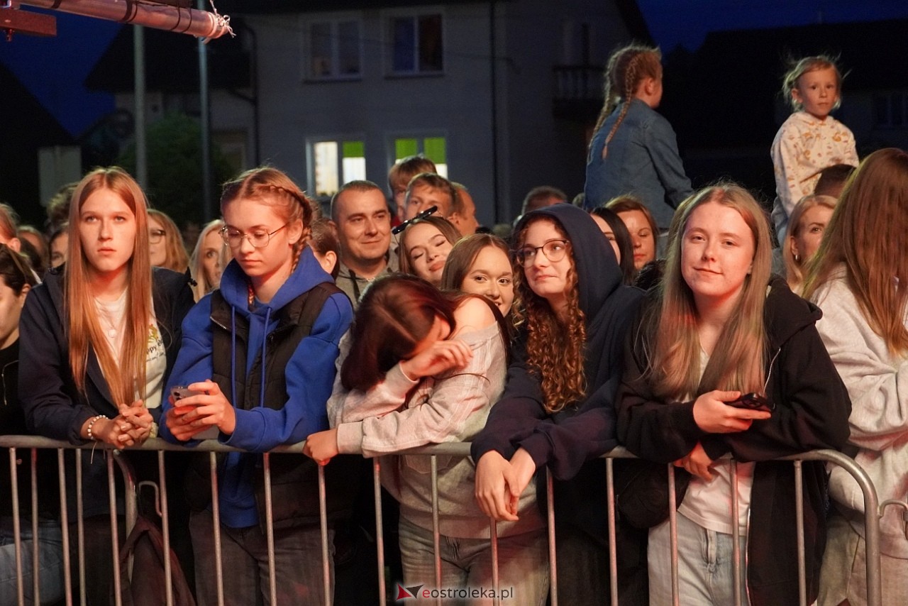 Jarmarki Czerwińskie: Czadoman, Oskar Cyms [17.08.2025] - zdjęcie #50 - eOstroleka.pl