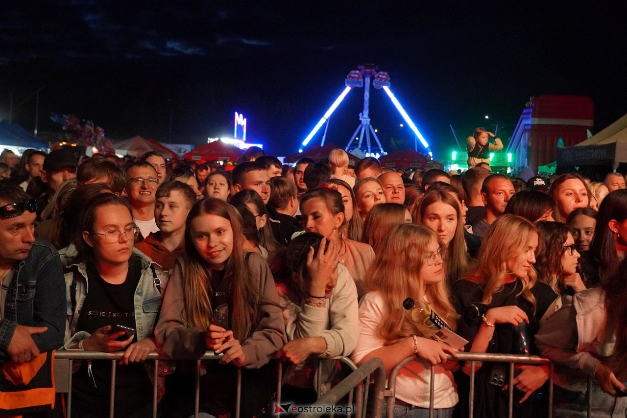 Jarmarki Czerwińskie: Czadoman, Oskar Cyms [17.08.2025] - zdjęcie #45 - eOstroleka.pl