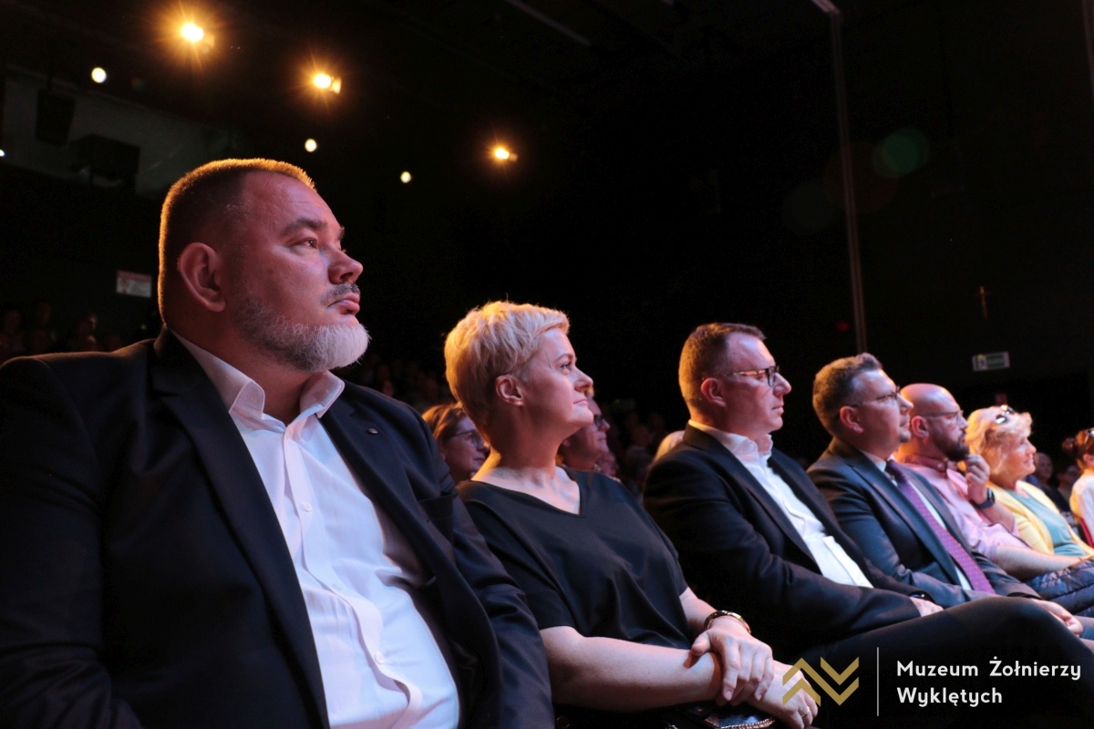 Koncert „Jeszcze nie zginęła…” w MŻW [17.08.2025] - zdjęcie #8 - eOstroleka.pl
