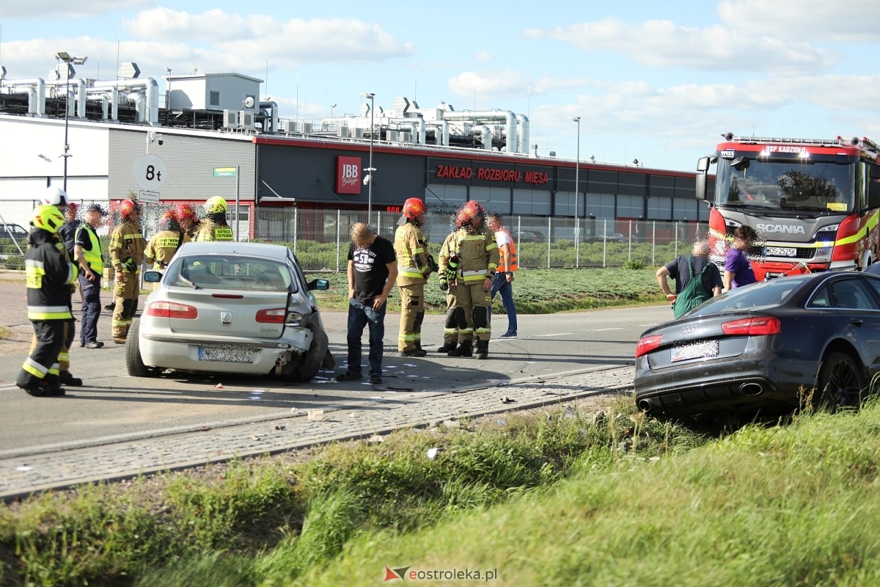 Wypadek na DK 53 [19.08.2025] - zdjęcie #4 - eOstroleka.pl