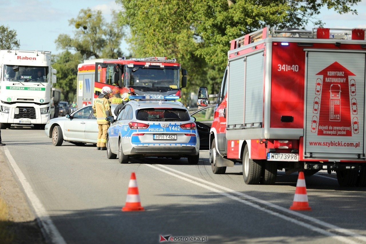 Wypadek na DK 53 [19.08.2025] - zdjęcie #1 - eOstroleka.pl