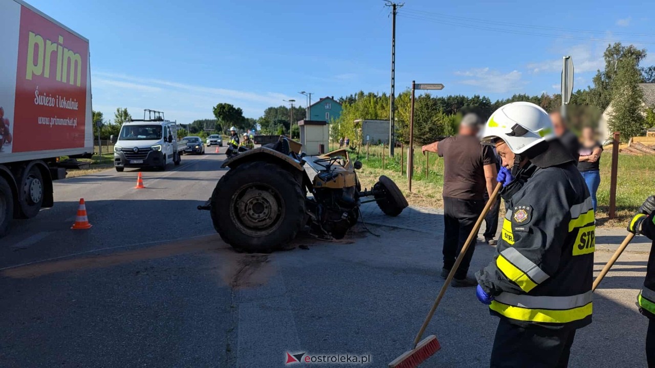 Wypadek w Damiętach [22.08.2025] - zdjęcie #19 - eOstroleka.pl