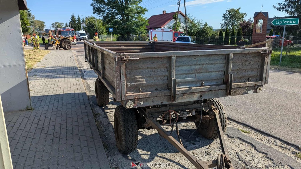 Wypadek w Damiętach [22.08.2025] - zdjęcie #1 - eOstroleka.pl