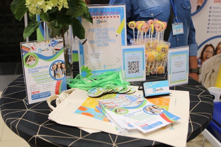 Targi zajęć pozalekcyjnych w Ostrołęce [23.08.2025] - zdjęcie #39 - eOstroleka.pl