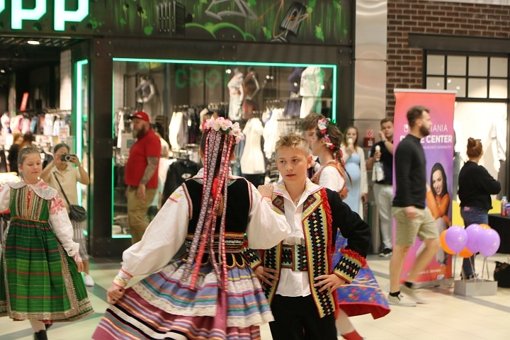 Targi zajęć pozalekcyjnych w Ostrołęce [23.08.2025] - zdjęcie #11 - eOstroleka.pl