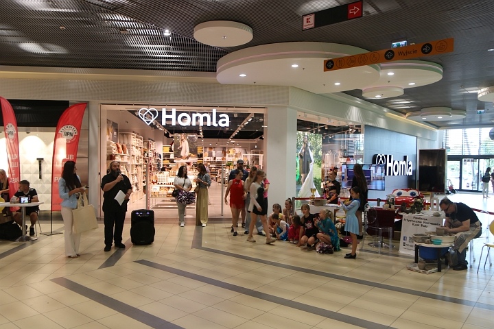 Targi zajęć pozalekcyjnych w Ostrołęce [23.08.2025] - zdjęcie #3 - eOstroleka.pl