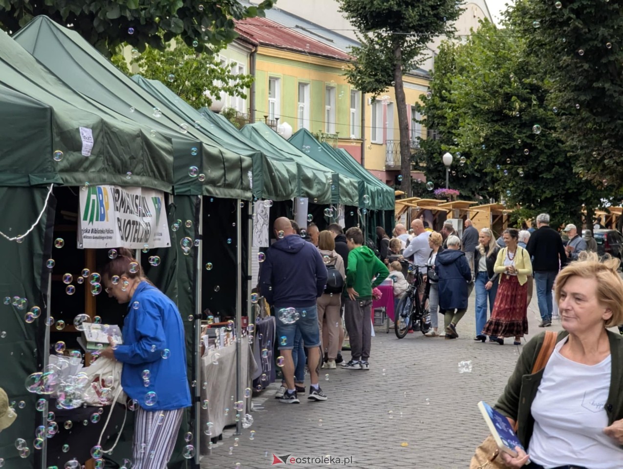 Festiwal Książki w Ostrołęce z koncertem Aterry [23.08.2025] - zdjęcie #85 - eOstroleka.pl