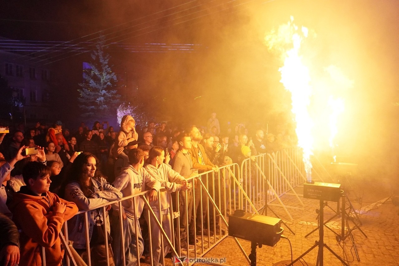 Festiwal Książki w Ostrołęce z koncertem Aterry [23.08.2025] - zdjęcie #64 - eOstroleka.pl