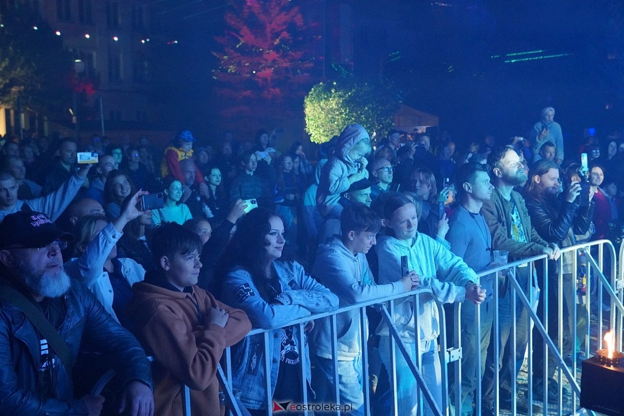 Festiwal Książki w Ostrołęce z koncertem Aterry [23.08.2025] - zdjęcie #61 - eOstroleka.pl