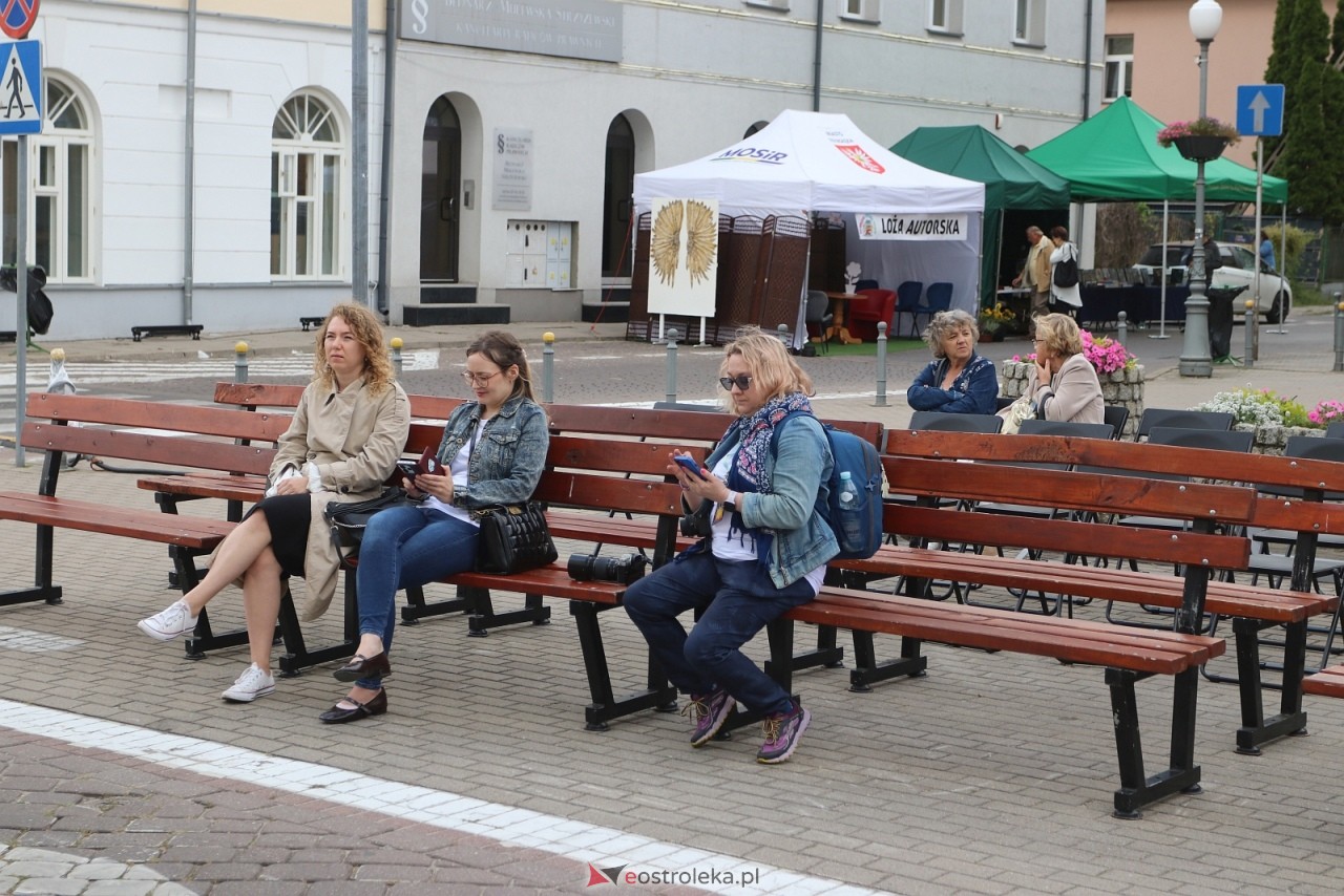 Festiwal Książki w Ostrołęce z koncertem Aterry [23.08.2025] - zdjęcie #94 - eOstroleka.pl