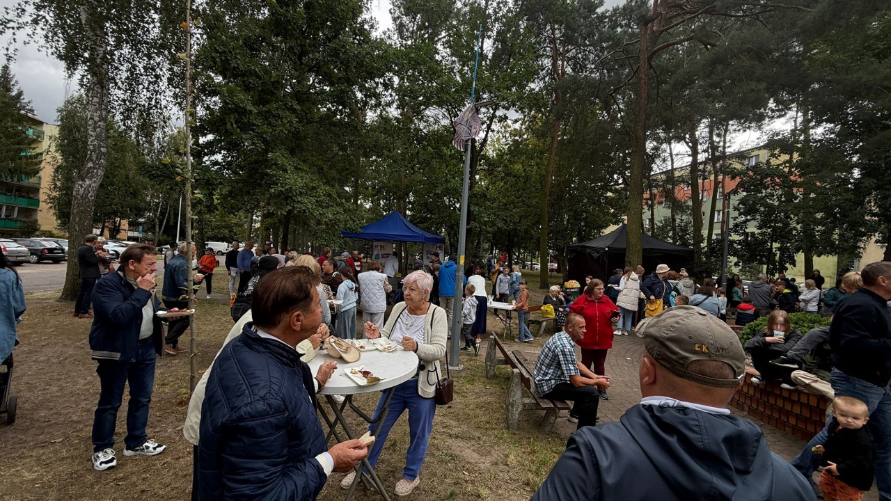 Wakacyjne spotkanie w parku [24.08.2025] - zdjęcie #88 - eOstroleka.pl