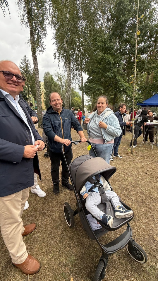 Wakacyjne spotkanie w parku [24.08.2025] - zdjęcie #83 - eOstroleka.pl