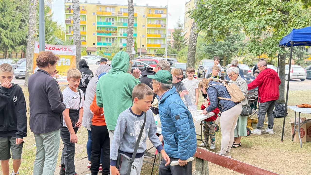 Wakacyjne spotkanie w parku [24.08.2025] - zdjęcie #76 - eOstroleka.pl