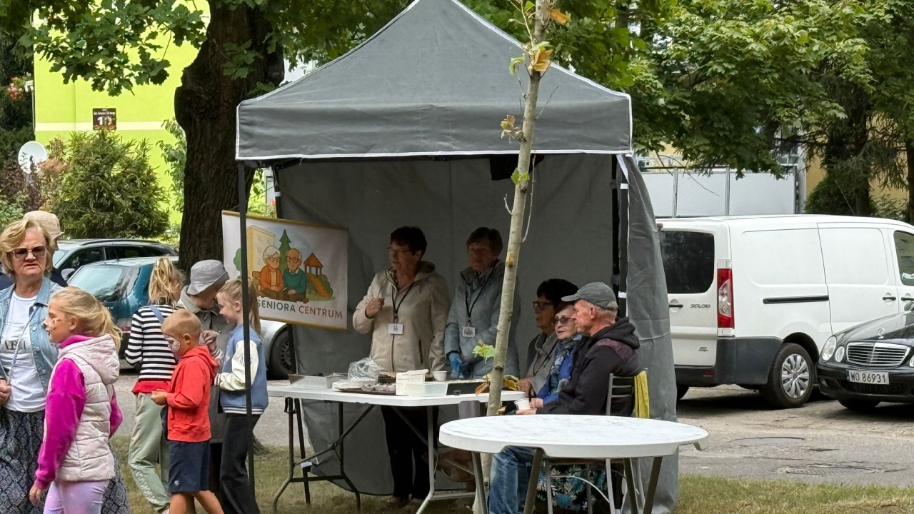 Wakacyjne spotkanie w parku [24.08.2025] - zdjęcie #59 - eOstroleka.pl
