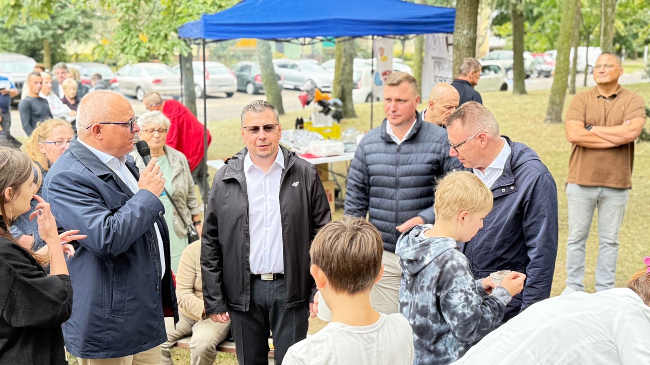 Wakacyjne spotkanie w parku [24.08.2025] - zdjęcie #58 - eOstroleka.pl