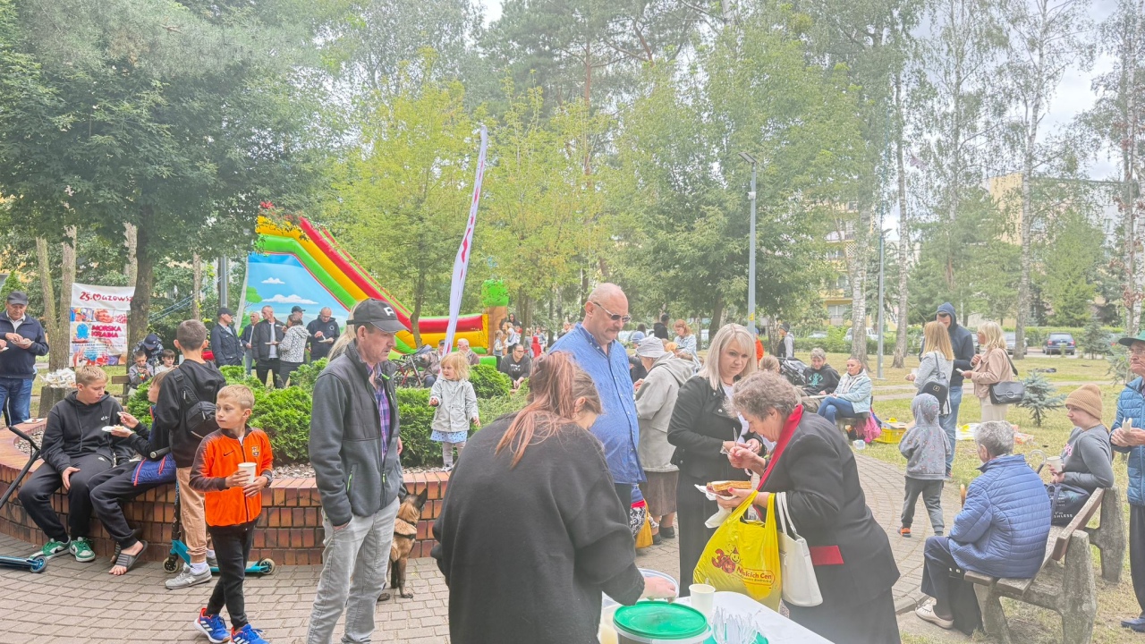 Wakacyjne spotkanie w parku [24.08.2025] - zdjęcie #56 - eOstroleka.pl