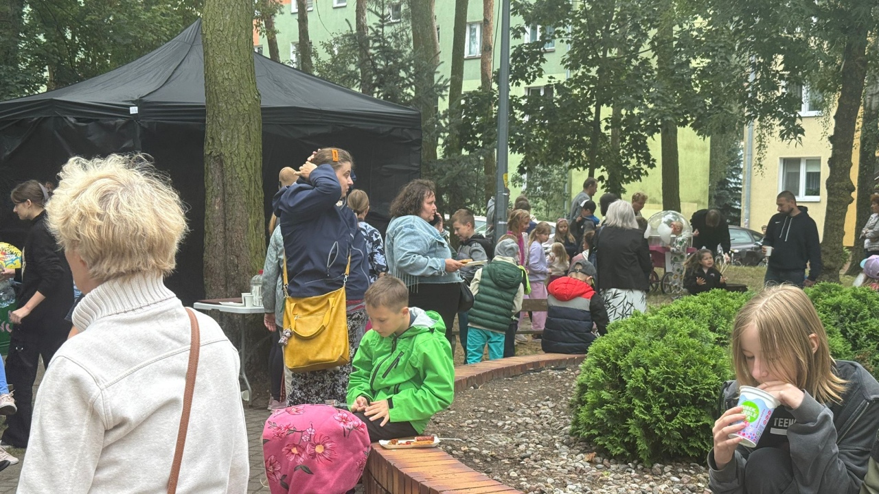 Wakacyjne spotkanie w parku [24.08.2025] - zdjęcie #49 - eOstroleka.pl