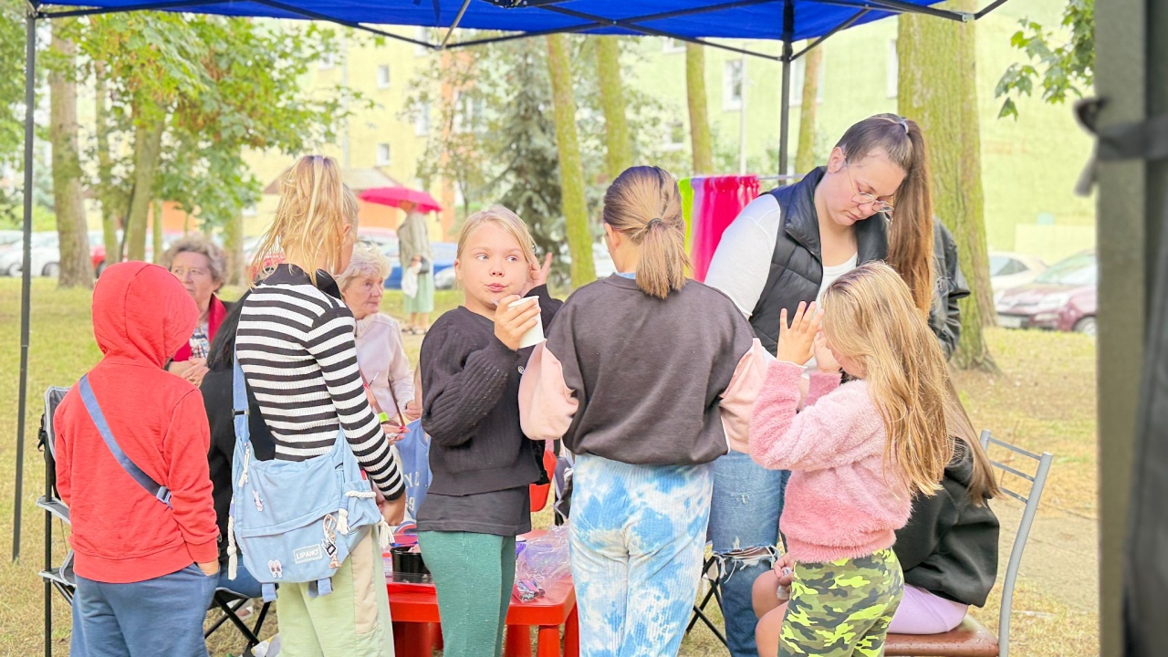 Wakacyjne spotkanie w parku [24.08.2025] - zdjęcie #42 - eOstroleka.pl