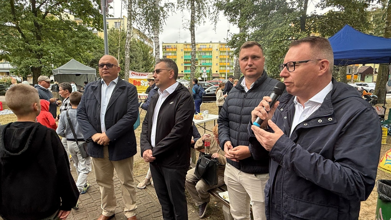 Wakacyjne spotkanie w parku [24.08.2025] - zdjęcie #38 - eOstroleka.pl