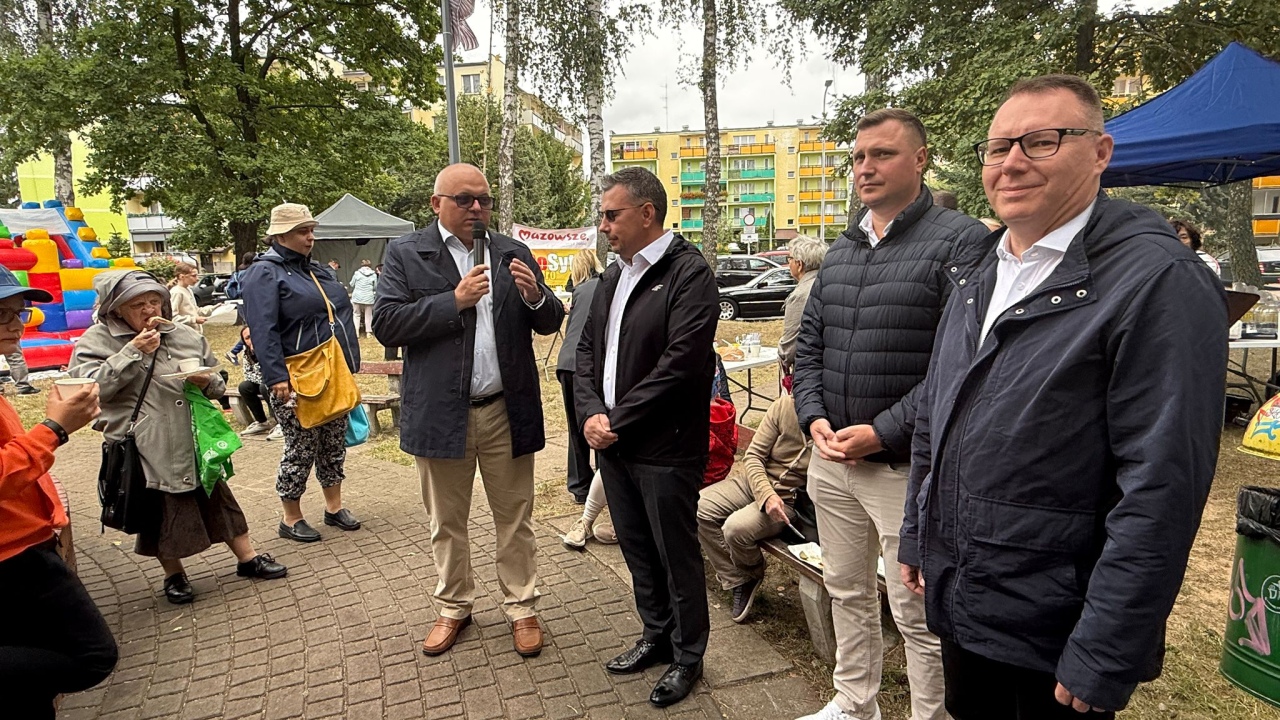 Wakacyjne spotkanie w parku [24.08.2025] - zdjęcie #35 - eOstroleka.pl