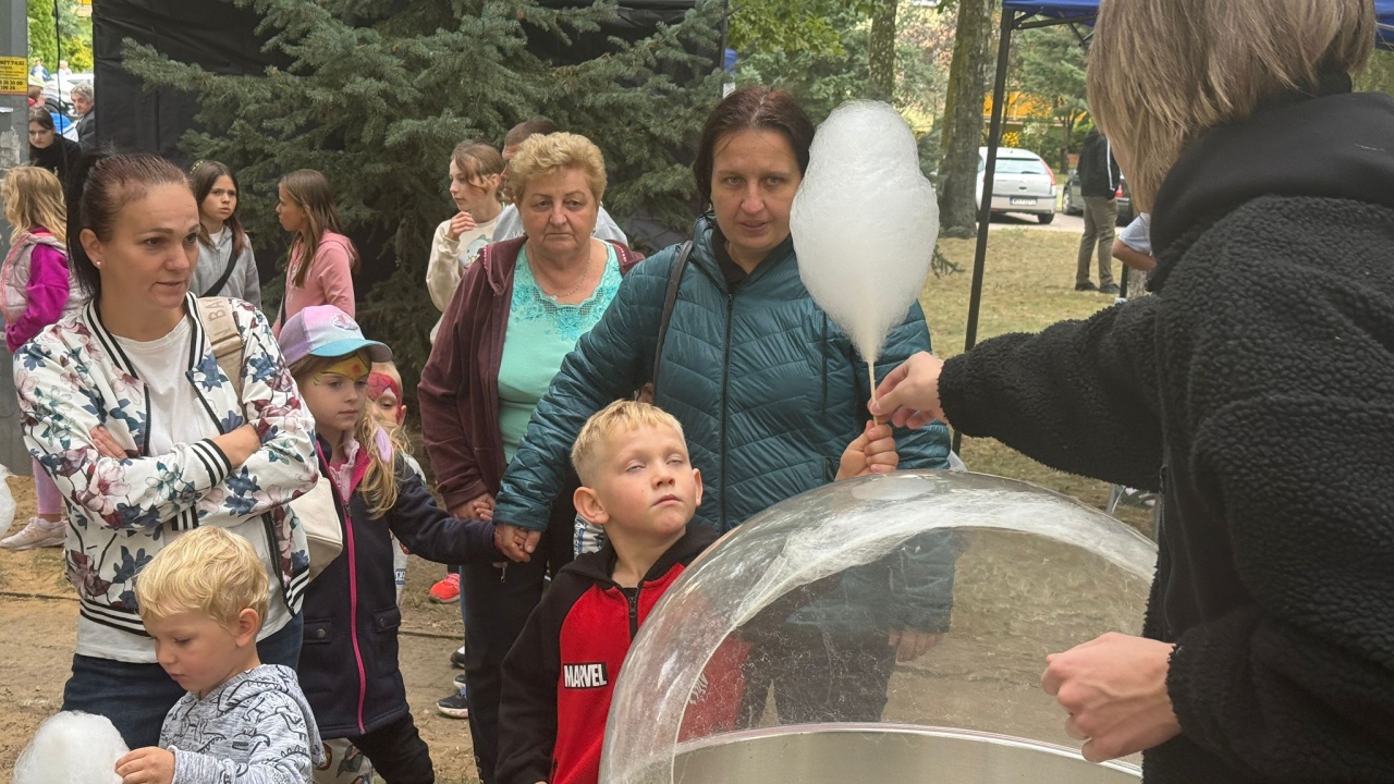 Wakacyjne spotkanie w parku [24.08.2025] - zdjęcie #9 - eOstroleka.pl