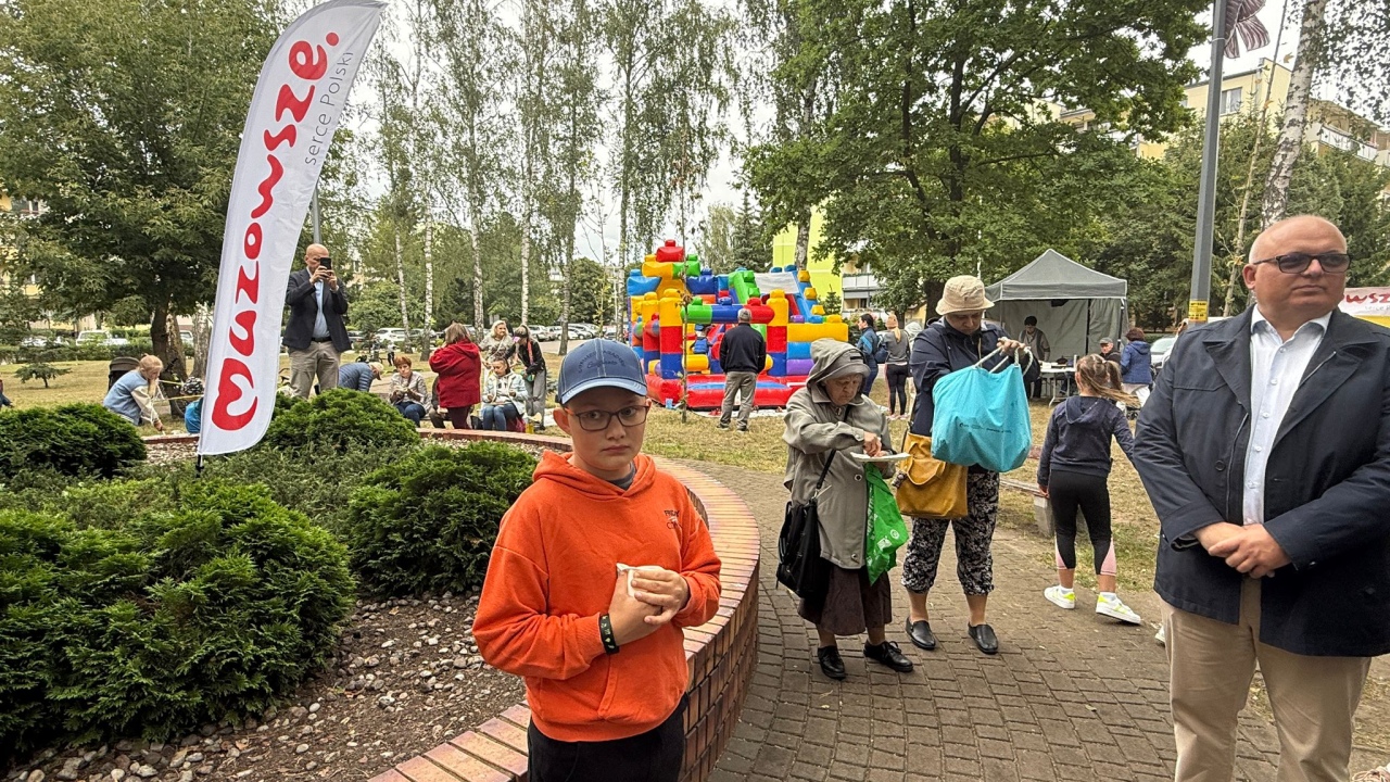 Wakacyjne spotkanie w parku [24.08.2025] - zdjęcie #2 - eOstroleka.pl