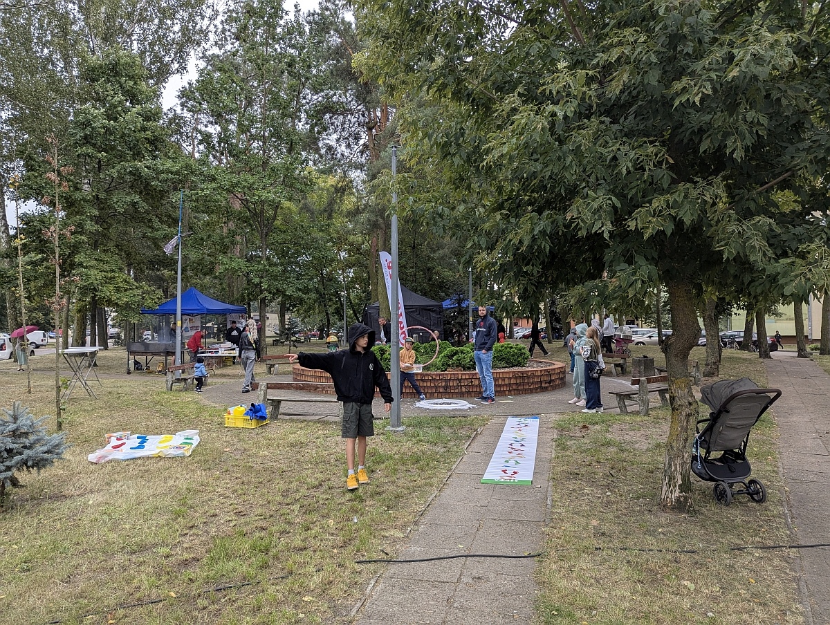 Wakacyjne spotkanie w parku [24.08.2025] - zdjęcie #140 - eOstroleka.pl