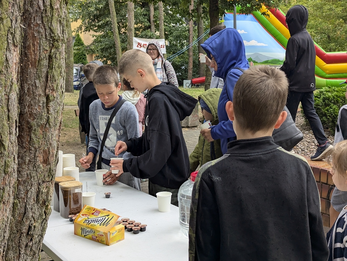 Wakacyjne spotkanie w parku [24.08.2025] - zdjęcie #134 - eOstroleka.pl