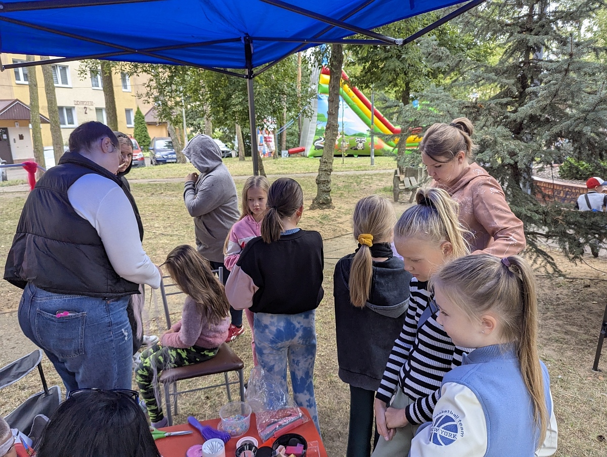 Wakacyjne spotkanie w parku [24.08.2025] - zdjęcie #128 - eOstroleka.pl