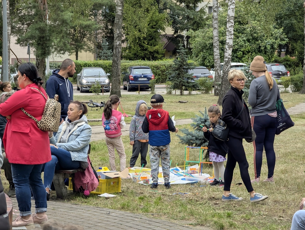 Wakacyjne spotkanie w parku [24.08.2025] - zdjęcie #119 - eOstroleka.pl