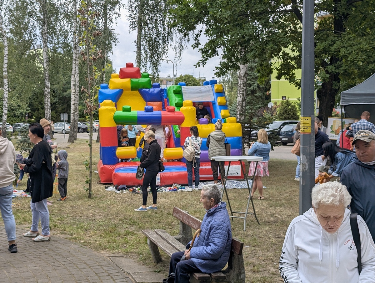 Wakacyjne spotkanie w parku [24.08.2025] - zdjęcie #112 - eOstroleka.pl